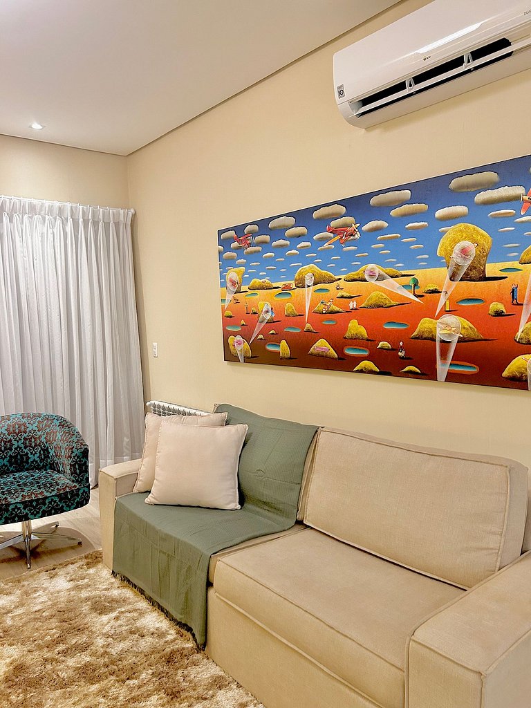 Apto Encantador com Lareira, piscina e jacuzzi