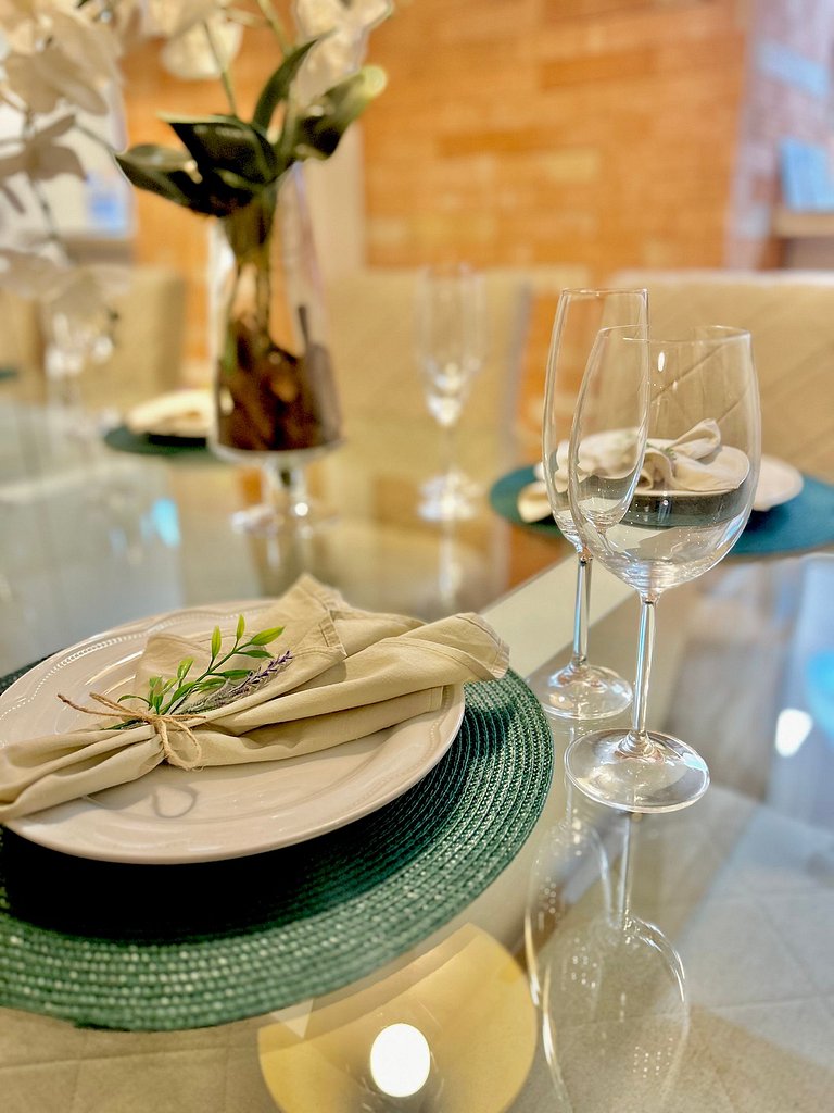 Apto Encantador com Lareira, piscina e jacuzzi