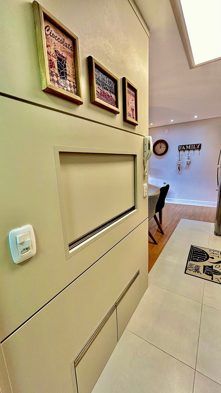 Lindo e aconchegante com lareira cond c/ piscina