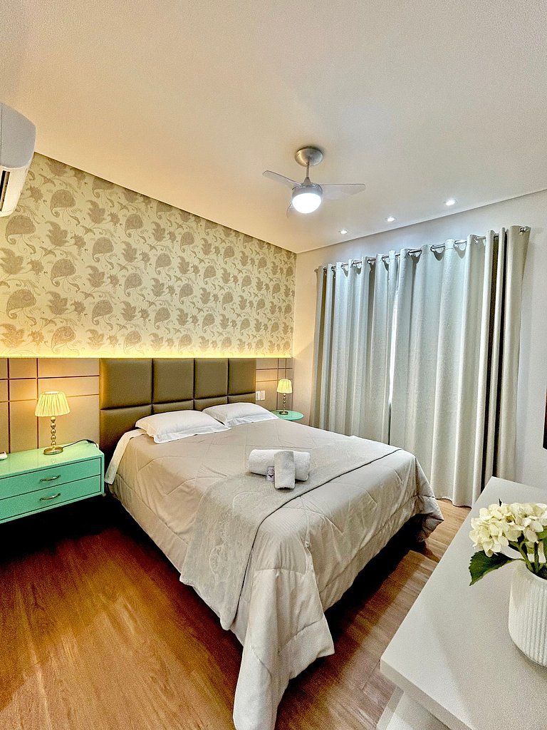 Lindo e aconchegante com lareira cond c/ piscina