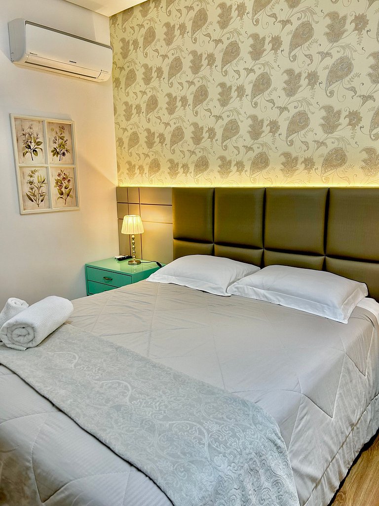 Lindo e aconchegante com lareira cond c/ piscina