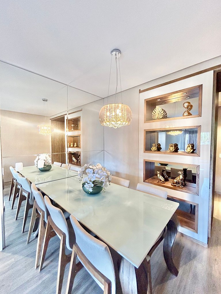 Seu Lar na Serra com Lareira e Piscina aquecida 4min Centro