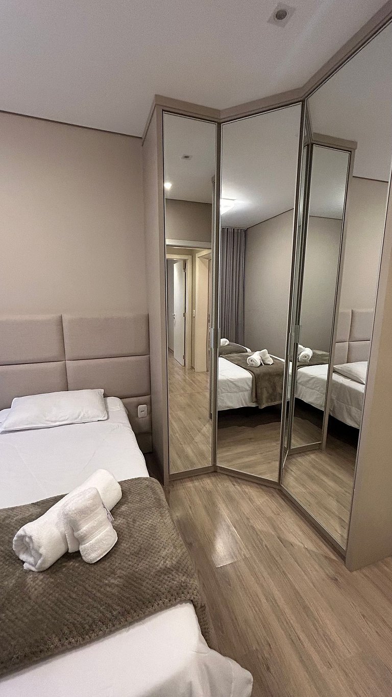 Seu Lar na Serra com Lareira e Piscina aquecida 4min Centro