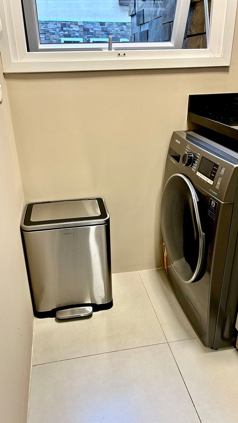 Seu Lar na Serra com Lareira e Piscina aquecida 4min Centro