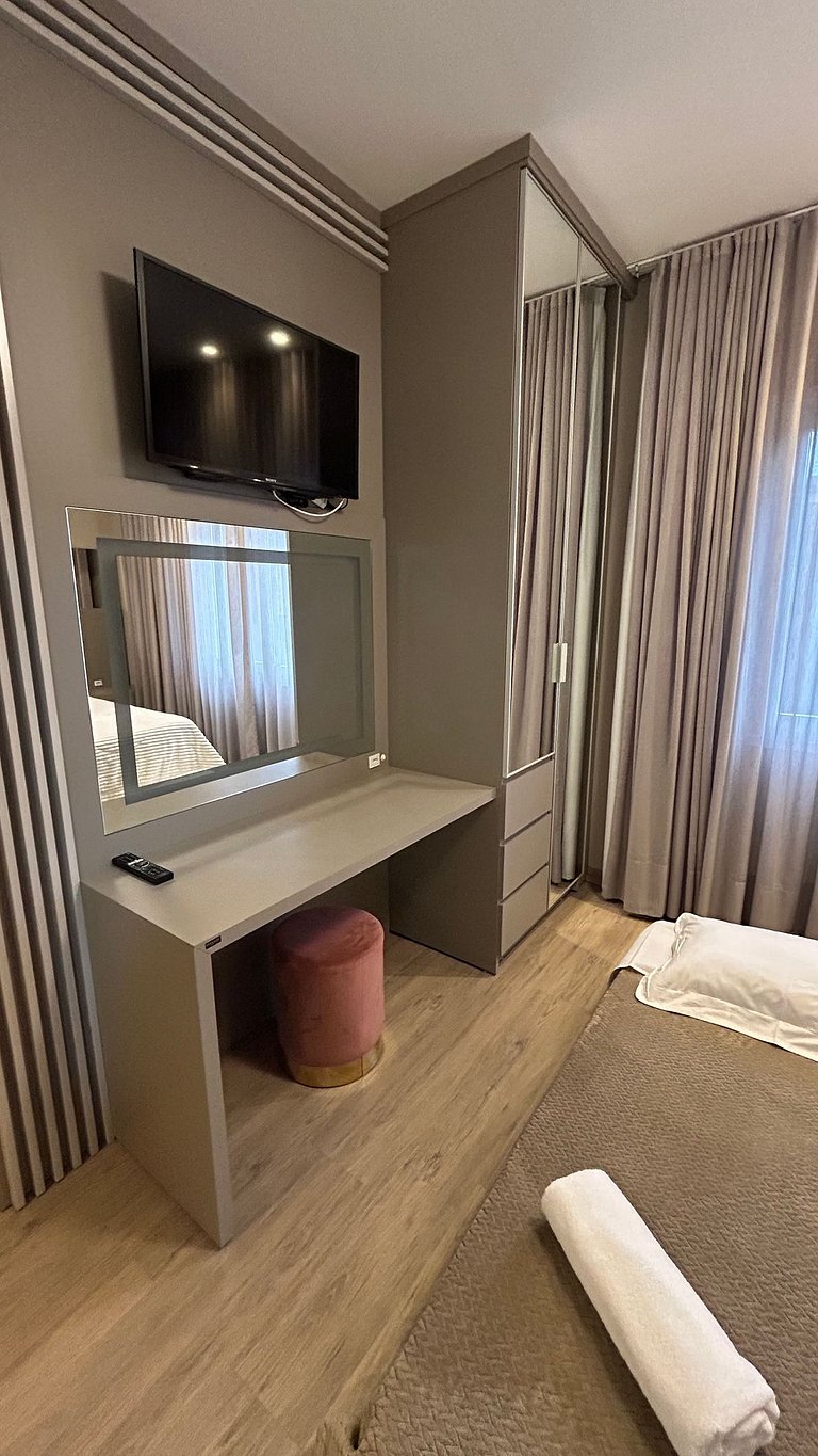 Seu Lar na Serra com Lareira e Piscina aquecida 4min Centro