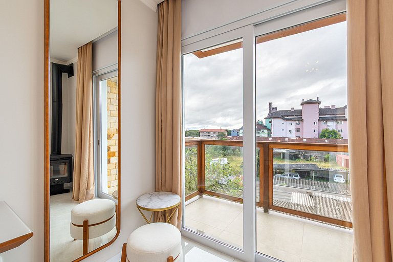 Apto lindo e completo centro de Canela