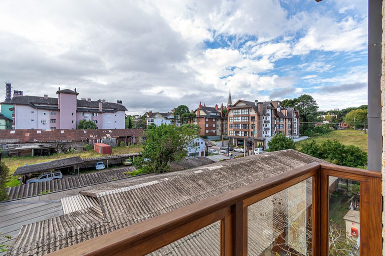 Apto lindo e completo centro de Canela