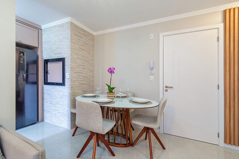 Apto lindo e completo centro de Canela