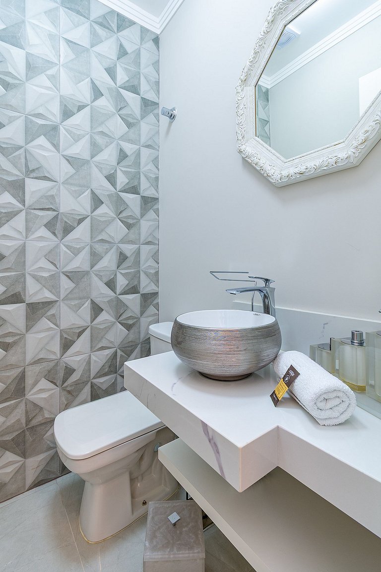 Apto lindo e completo centro de Canela