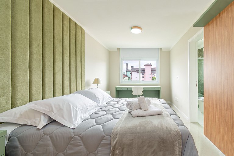 Apto lindo e completo centro de Canela