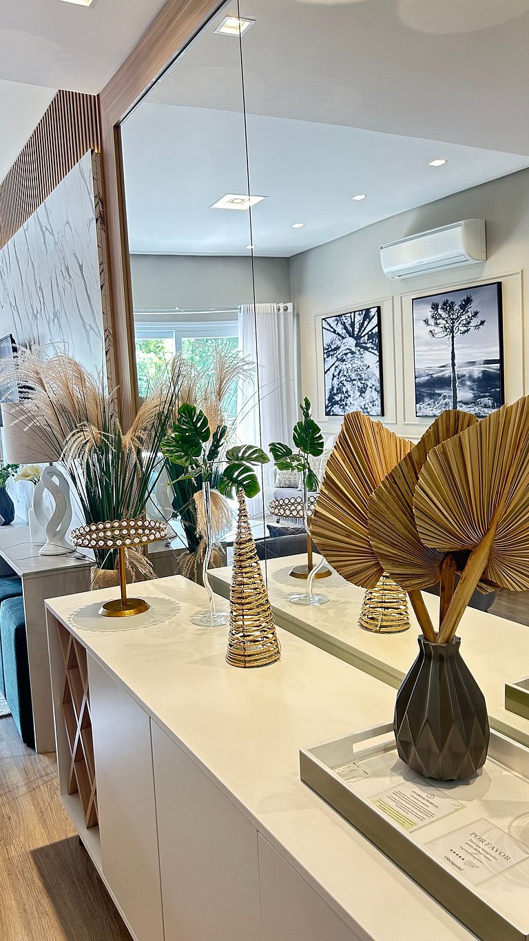 Belíssimo Apto com lareira e piscina aquecida!