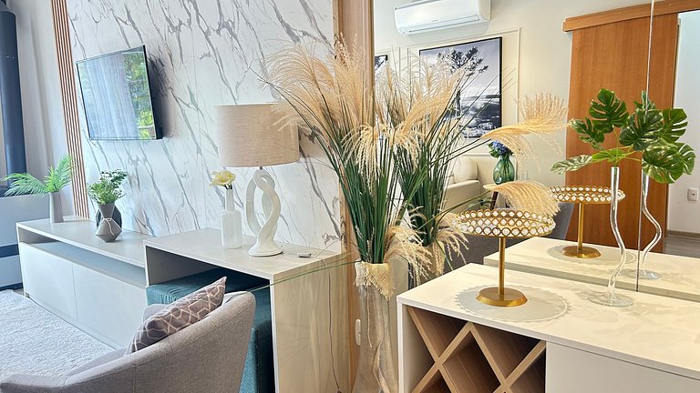 Belíssimo Apto com lareira e piscina aquecida!