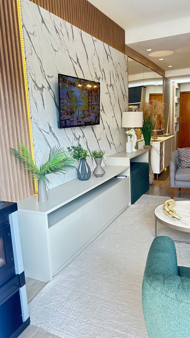 Belíssimo Apto com lareira e piscina aquecida!