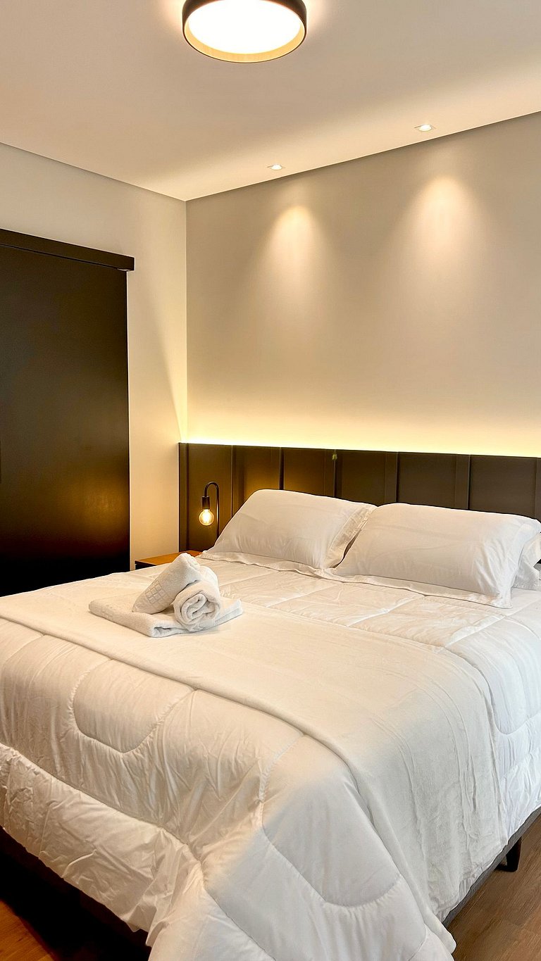 Aconchego e sofisticação a 300m da Rua Coberta