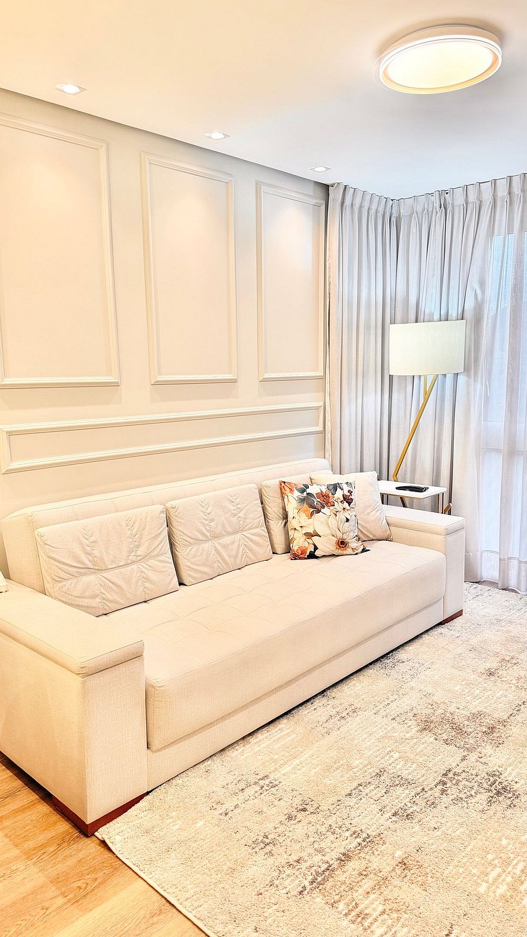 Refúgio Moderno com Lareira em Canela