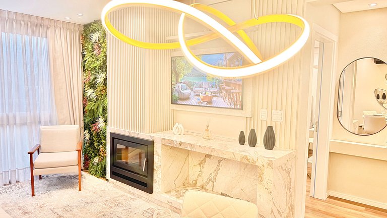 Refúgio Moderno com Lareira em Canela