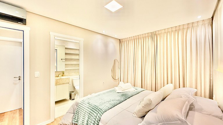 Refúgio Moderno com Lareira em Canela