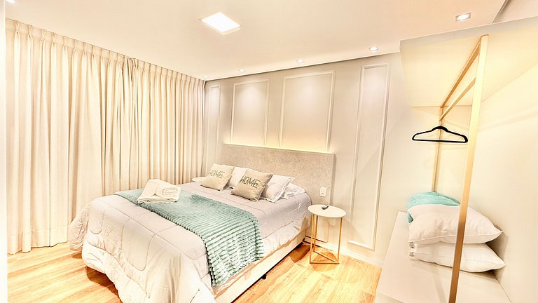 Refúgio Moderno com Lareira em Canela