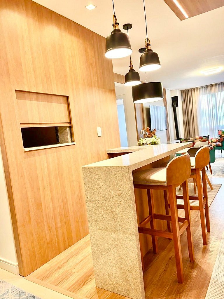 Conforto e Estilo em Canela. 2 suítes com lareira