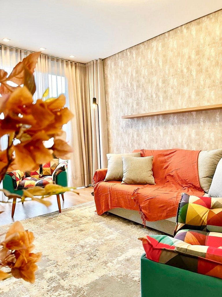 Conforto e Estilo em Canela. 2 suítes com lareira