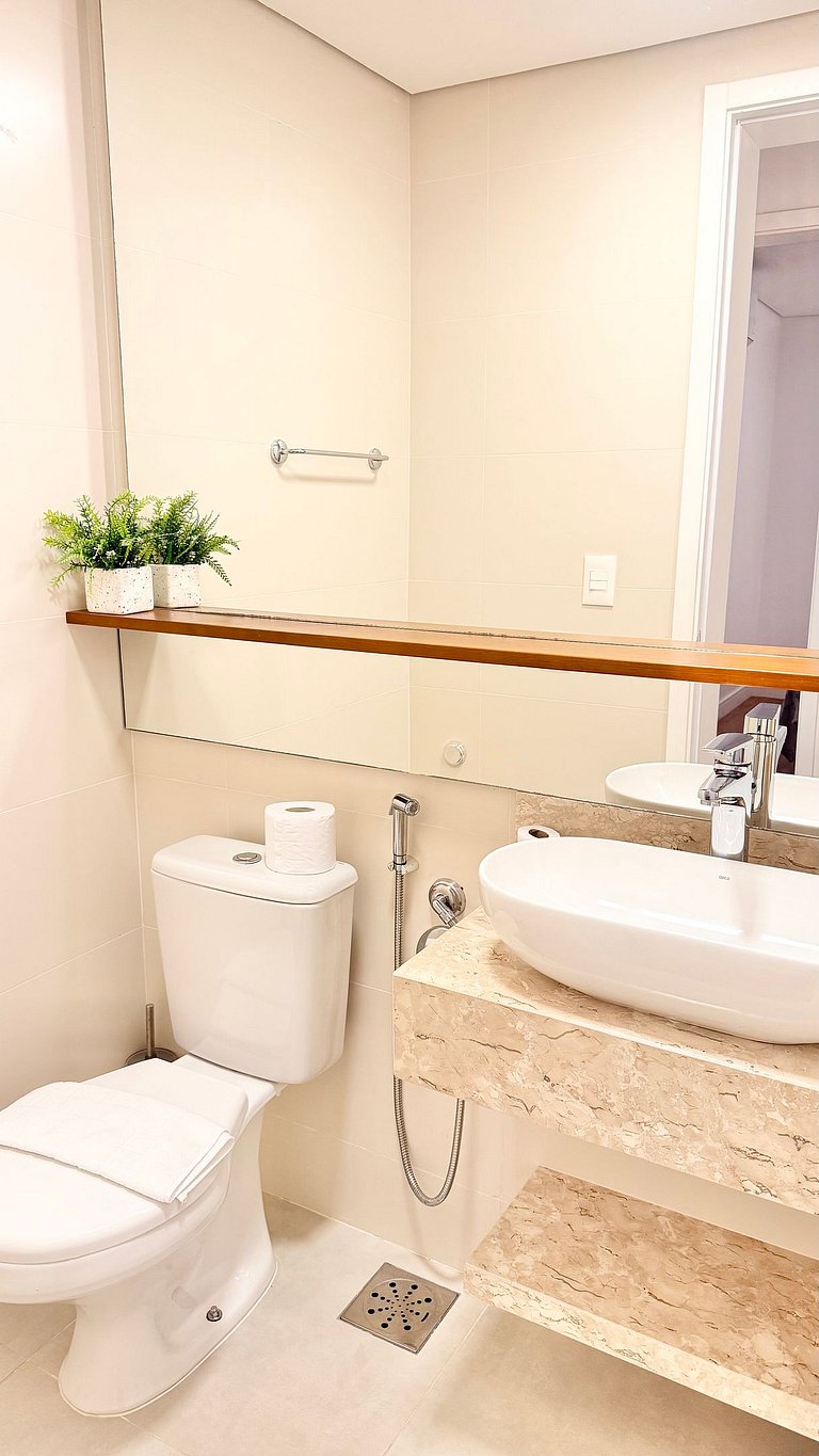 Refúgio em Gramado • 2 quartos Próx. ao Centro