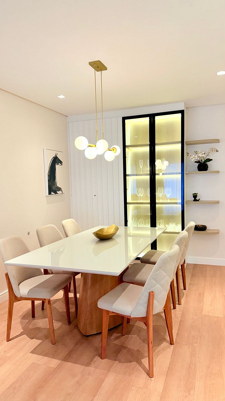 Charme na Borges - 2 suítes c/ lareira