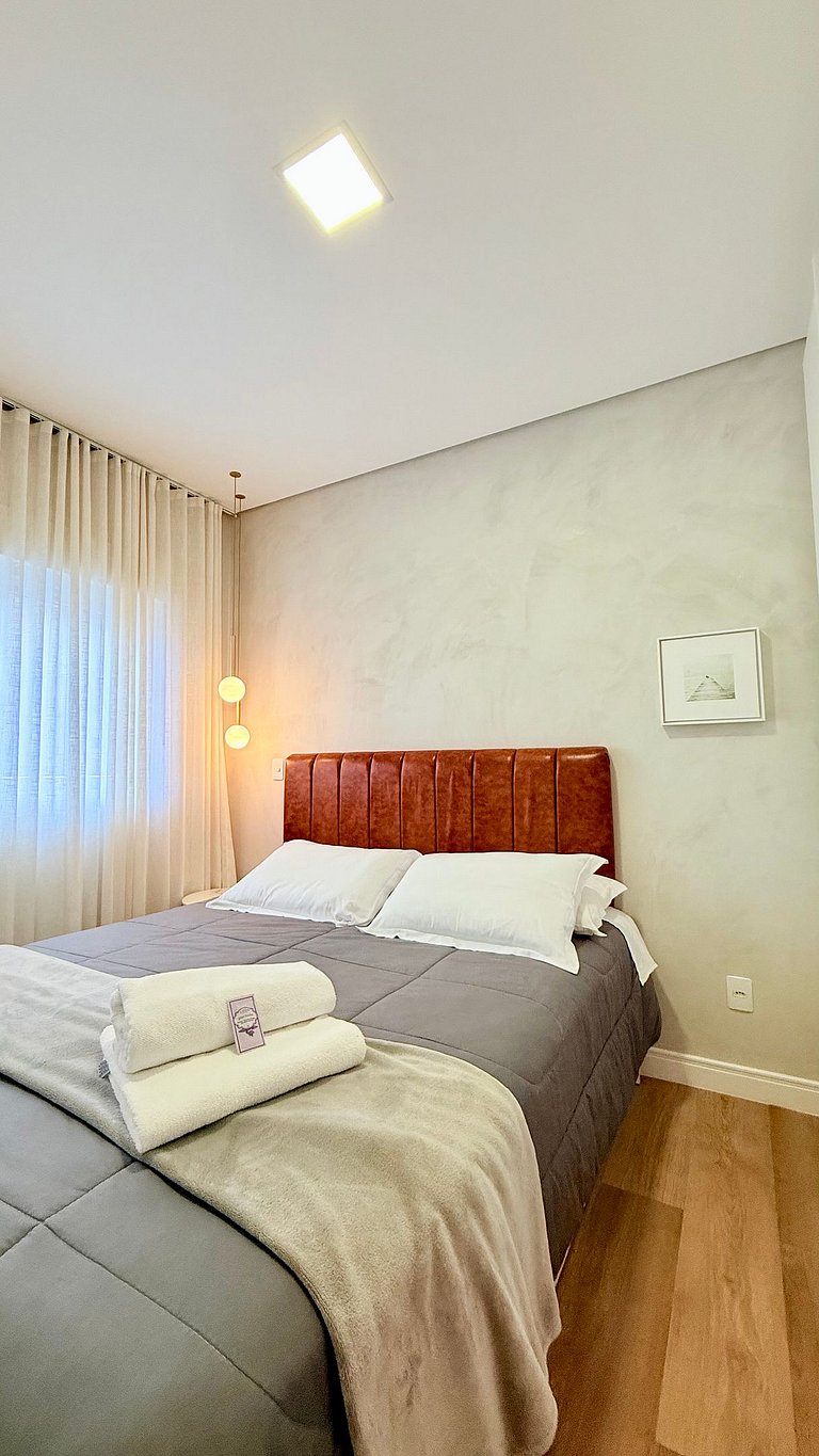 Charme na Borges - 2 suítes c/ lareira