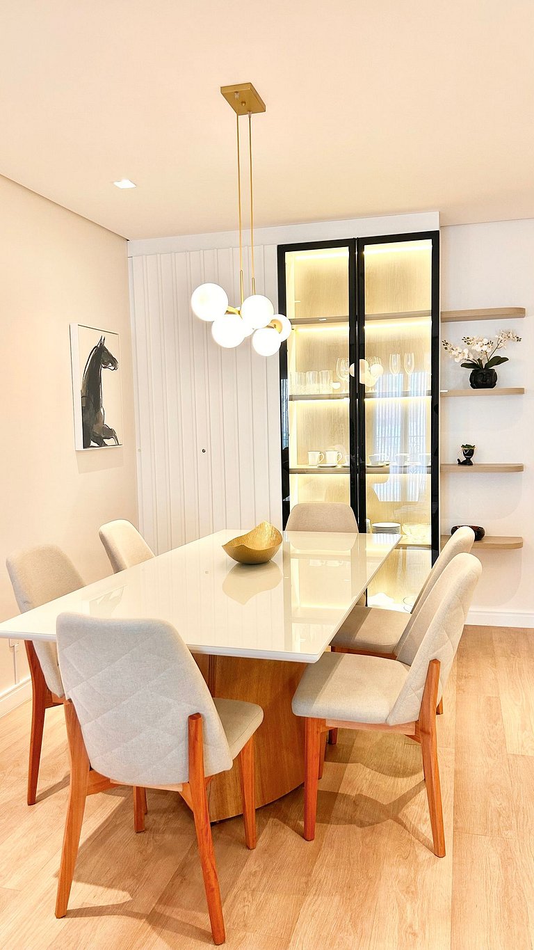 Charme na Borges - 2 suítes c/ lareira