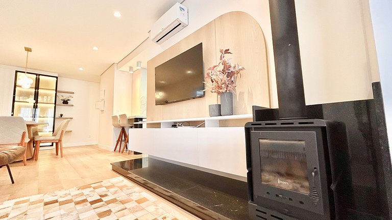 Charme na Borges - 2 suítes c/ lareira