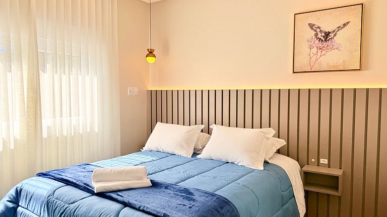 Charmoso e Completo c/ Lareira Próx a Rua Coberta