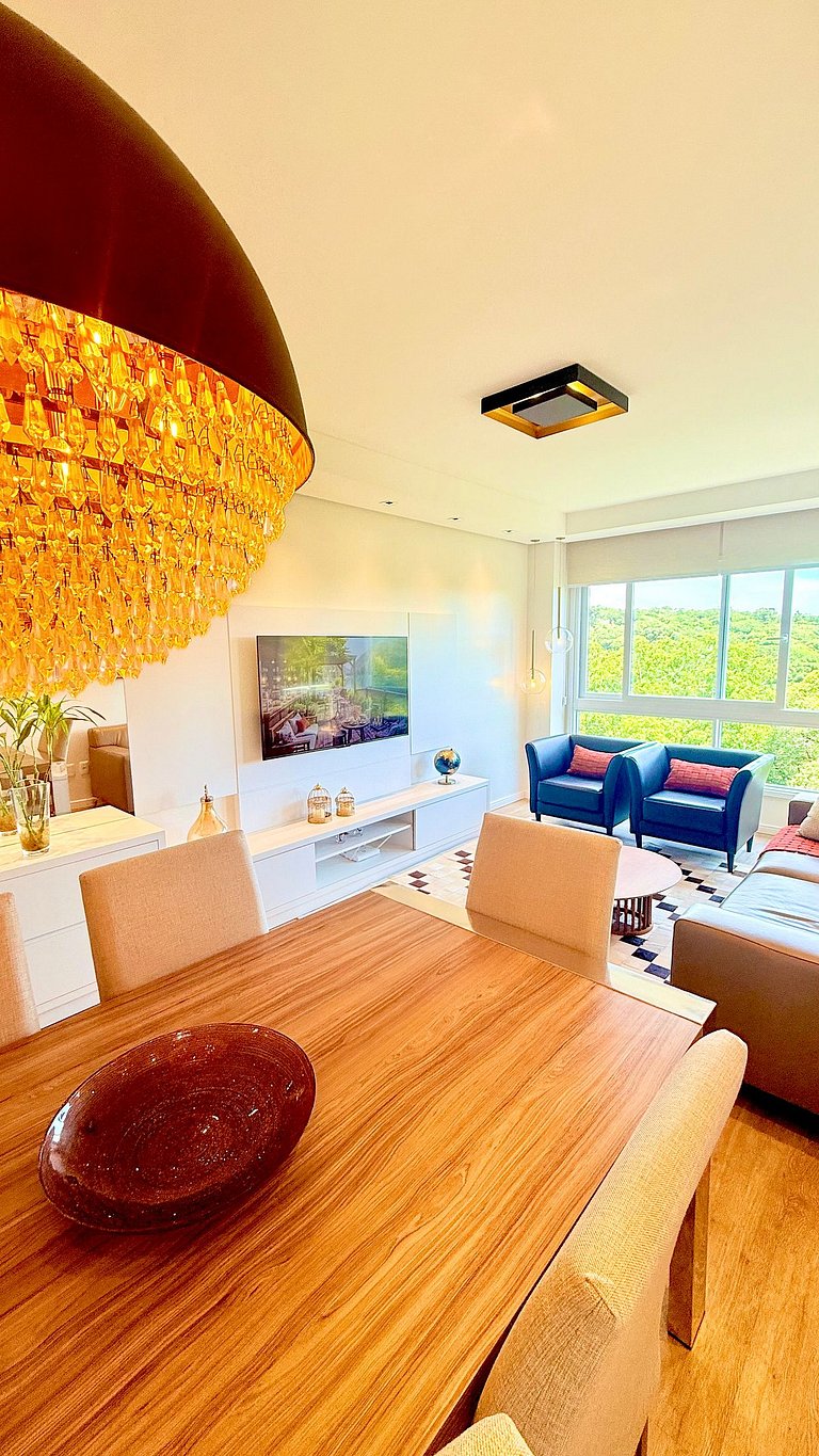 2 Suítes • Vista Sunset • 5min Centro