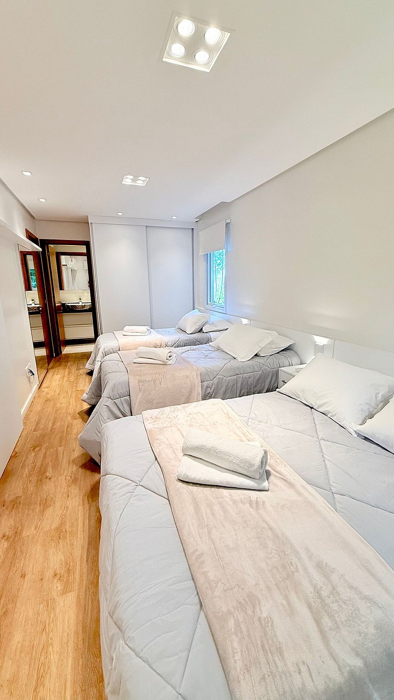 2 Suítes • Vista Sunset • 5min Centro