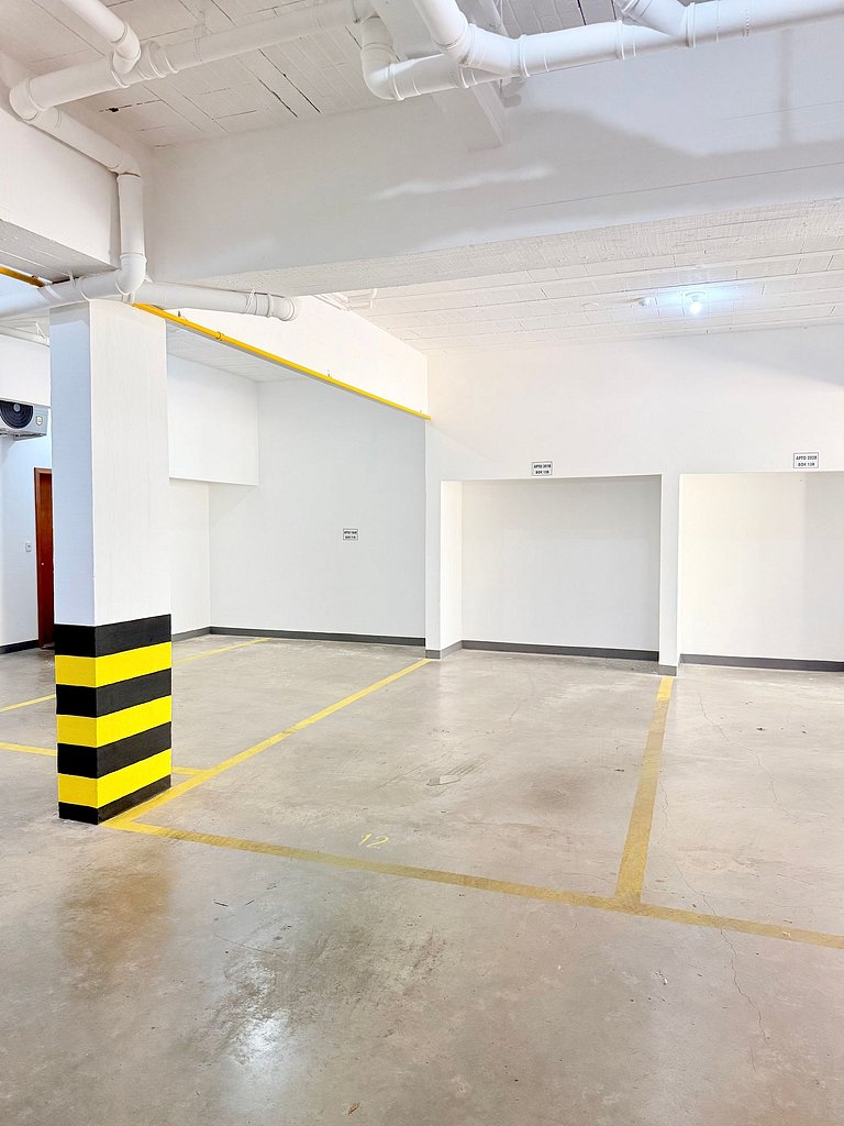 2 Suítes • Vista Sunset • 5min Centro