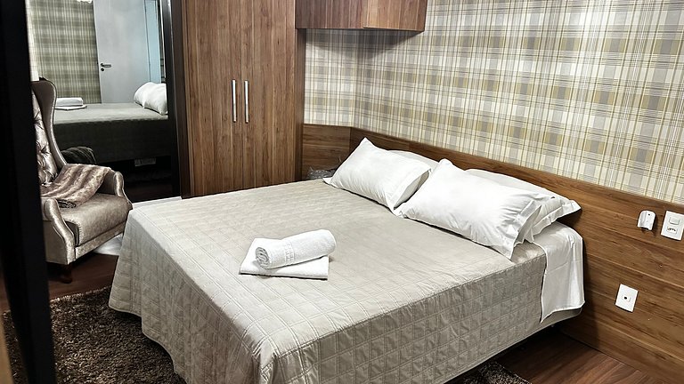 Luxo 3 Suítes | Vista Vale do Quilombo |R. Coberta