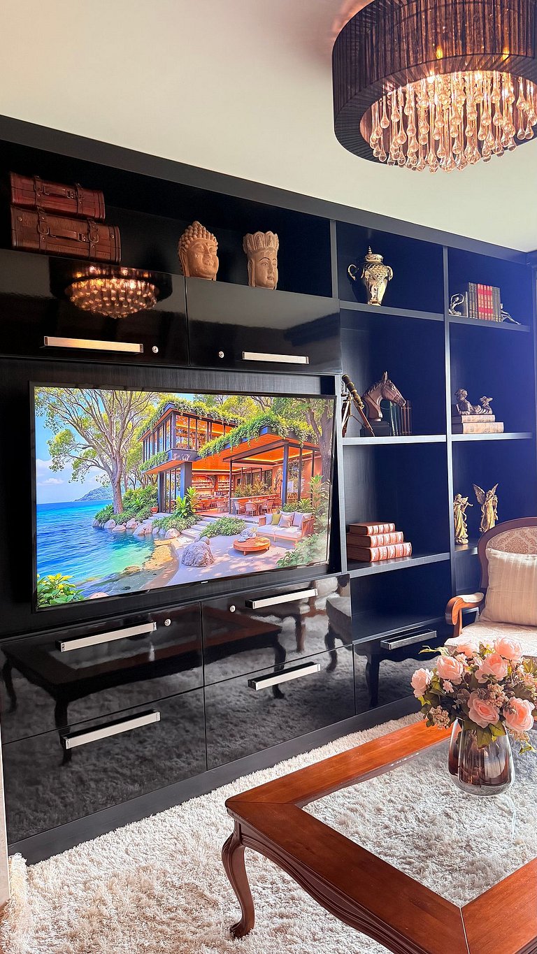 Luxo 3 Suítes | Vista Vale do Quilombo |R. Coberta