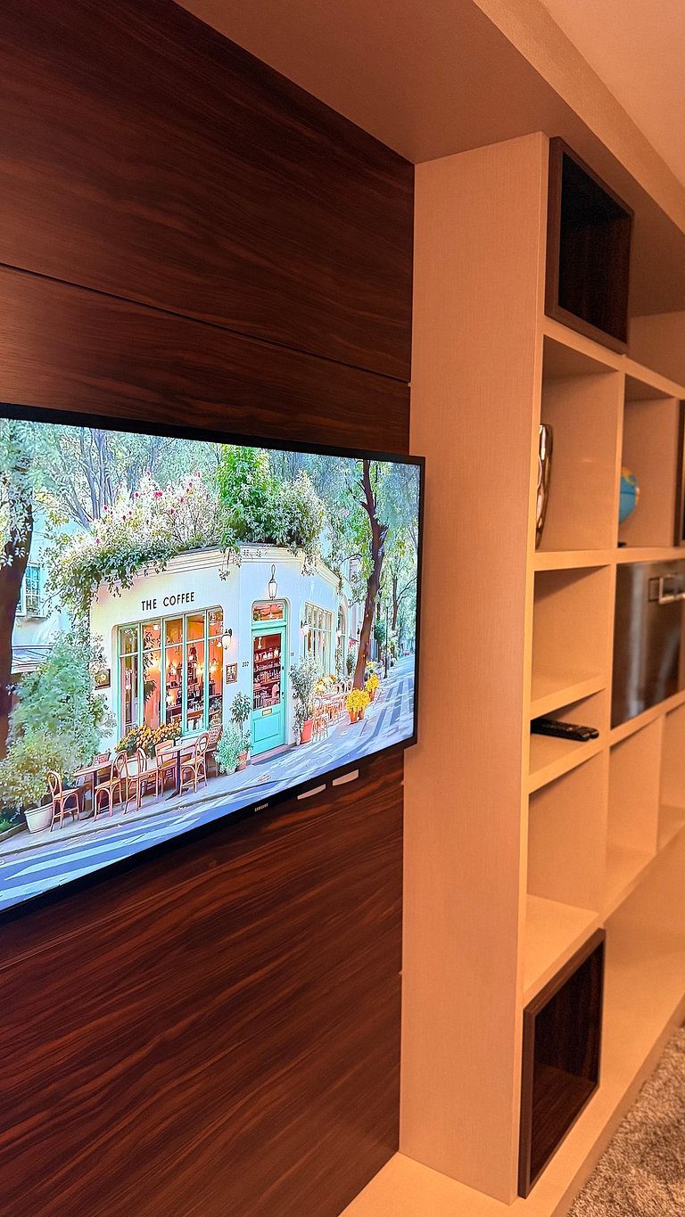 Luxo 3 Suítes | Vista Vale do Quilombo |R. Coberta