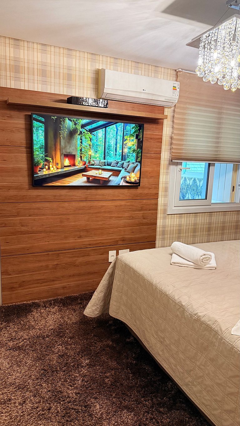 Luxo 3 Suítes | Vista Vale do Quilombo |R. Coberta