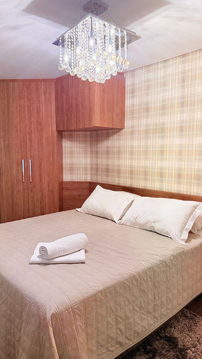 Luxo 3 Suítes | Vista Vale do Quilombo |R. Coberta