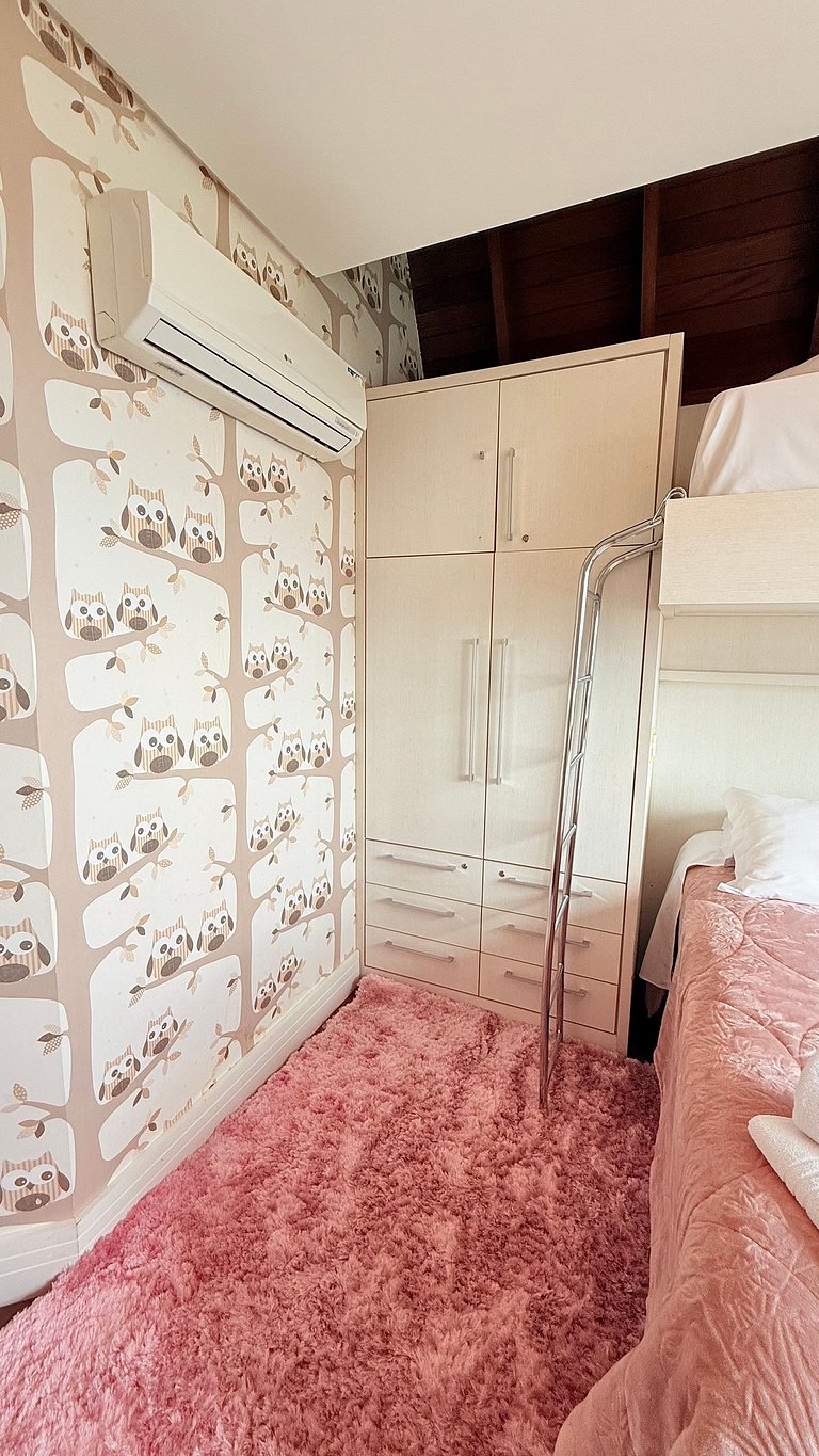 Luxo 3 Suítes | Vista Vale do Quilombo |R. Coberta