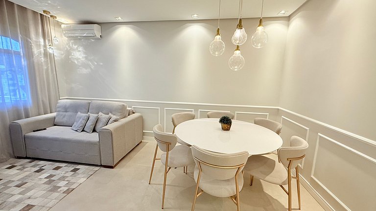 Apê lindo entre a Rua Coberta e Rua Torta!