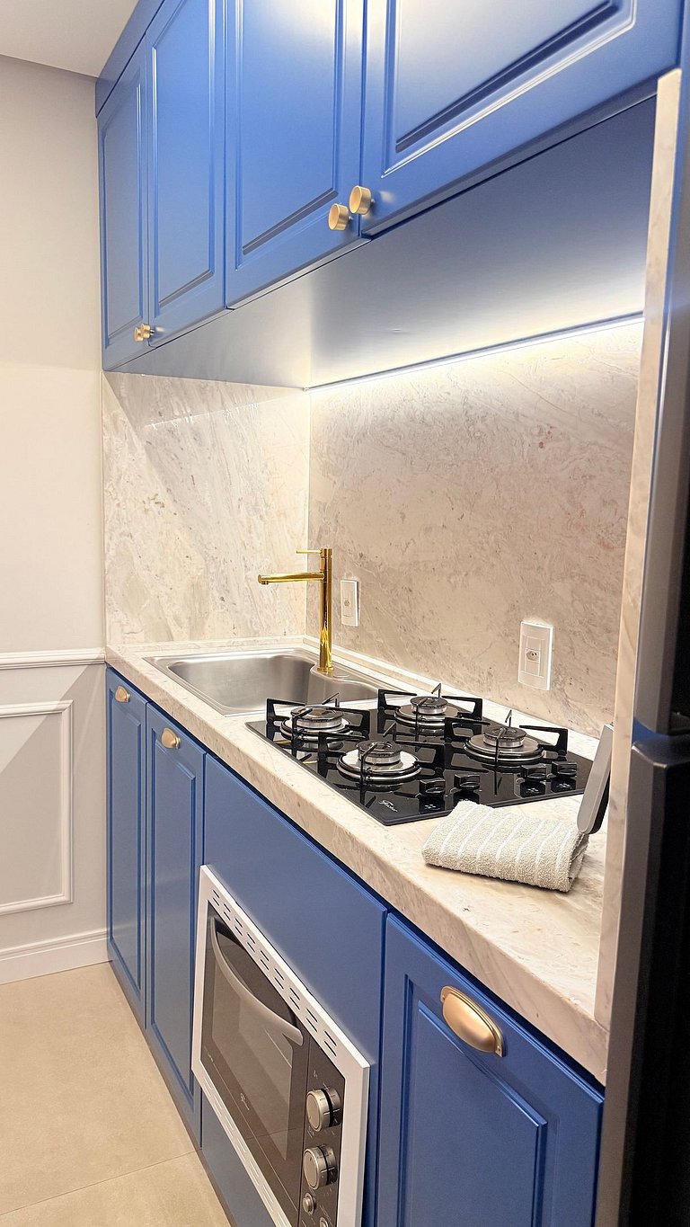 Apê lindo entre a Rua Coberta e Rua Torta!