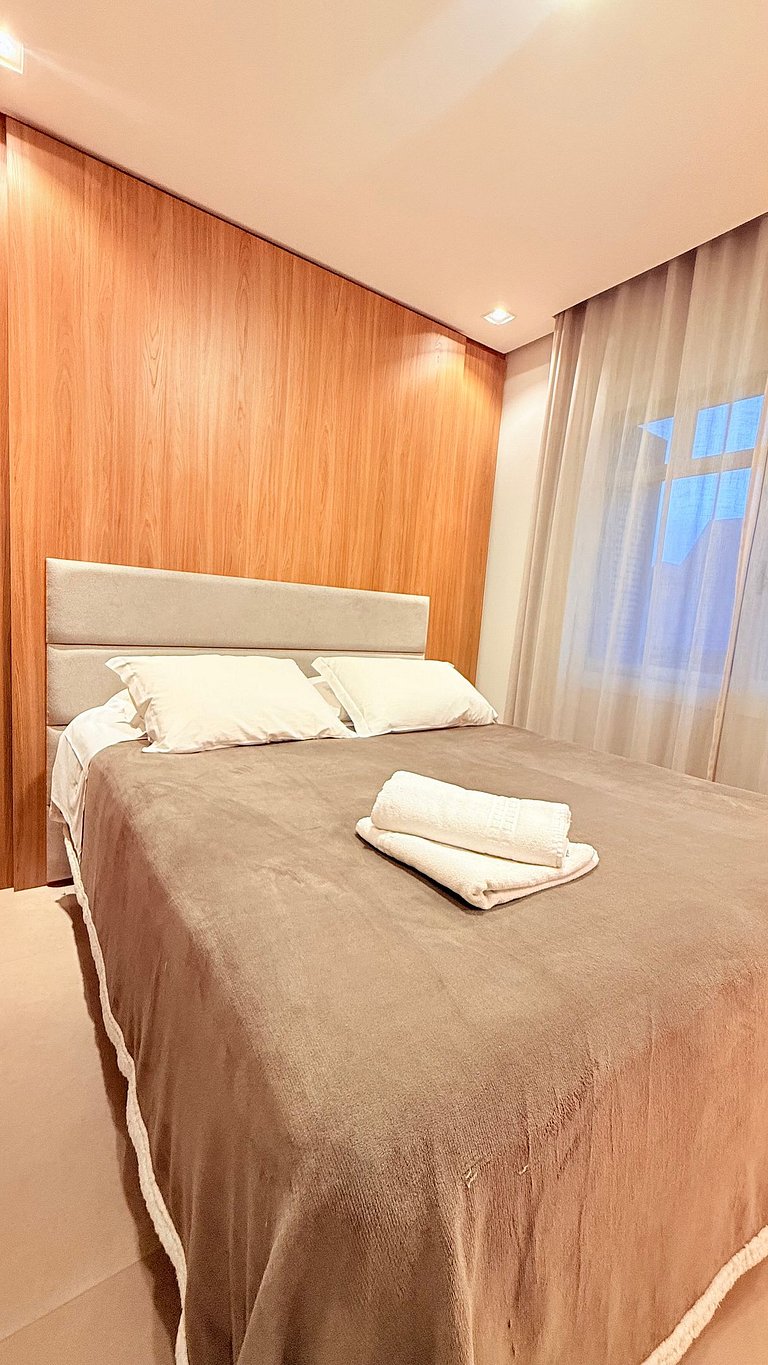 Apê lindo entre a Rua Coberta e Rua Torta!