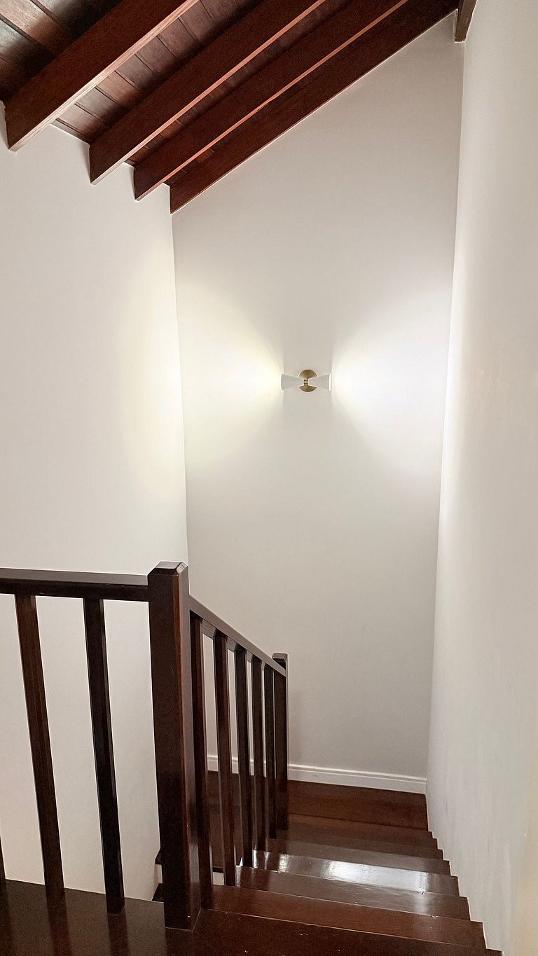 Apê lindo entre a Rua Coberta e Rua Torta!