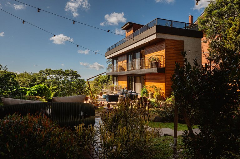 Suites Refúgio do Vale I