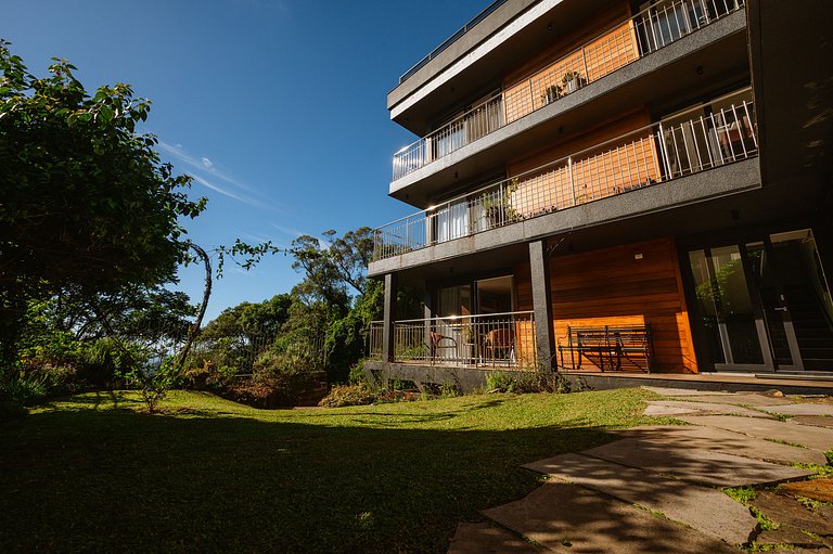 Suites Refúgio do Vale I