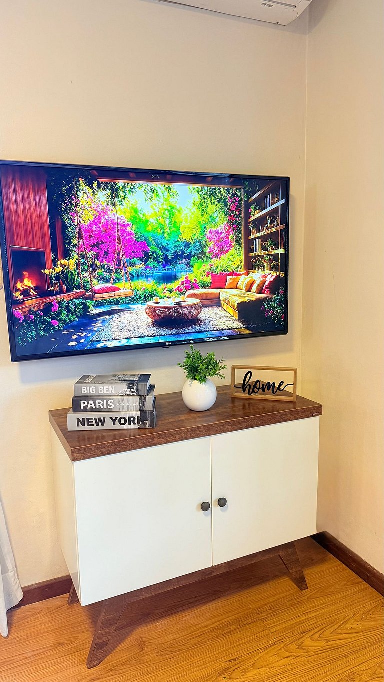 Casa Serena | 3 Quartos | Próx Centro