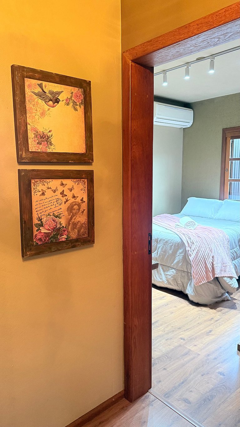 Casa Serena | 3 Quartos | Próx Centro