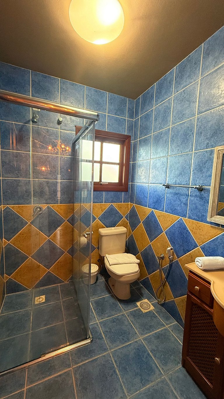 Casa Serena | 3 Quartos | Próx Centro