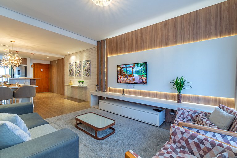 Casa de Pedra | 2 Suítes | Piscina | Jacuzzi
