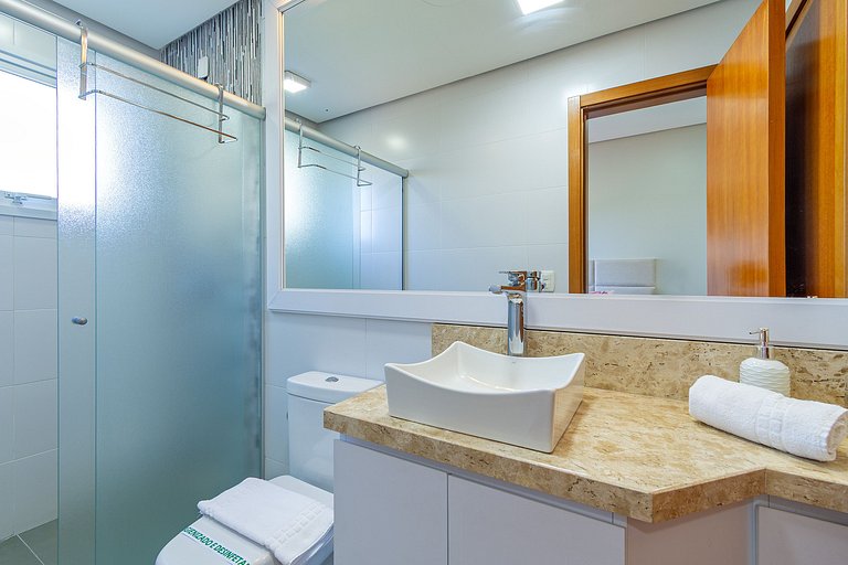 Casa de Pedra | 2 Suítes | Piscina | Jacuzzi